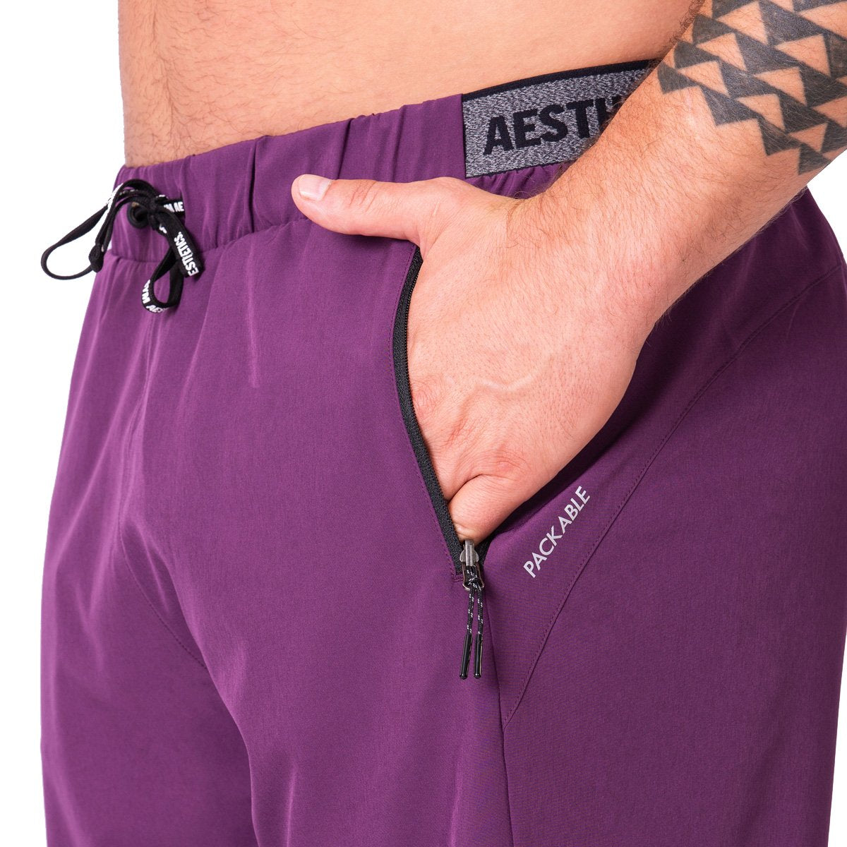 Image of Essential 9 inch Shorts for Men